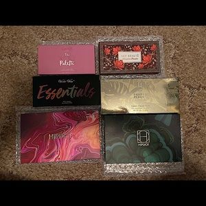 Eyeshadow Palette Bundle